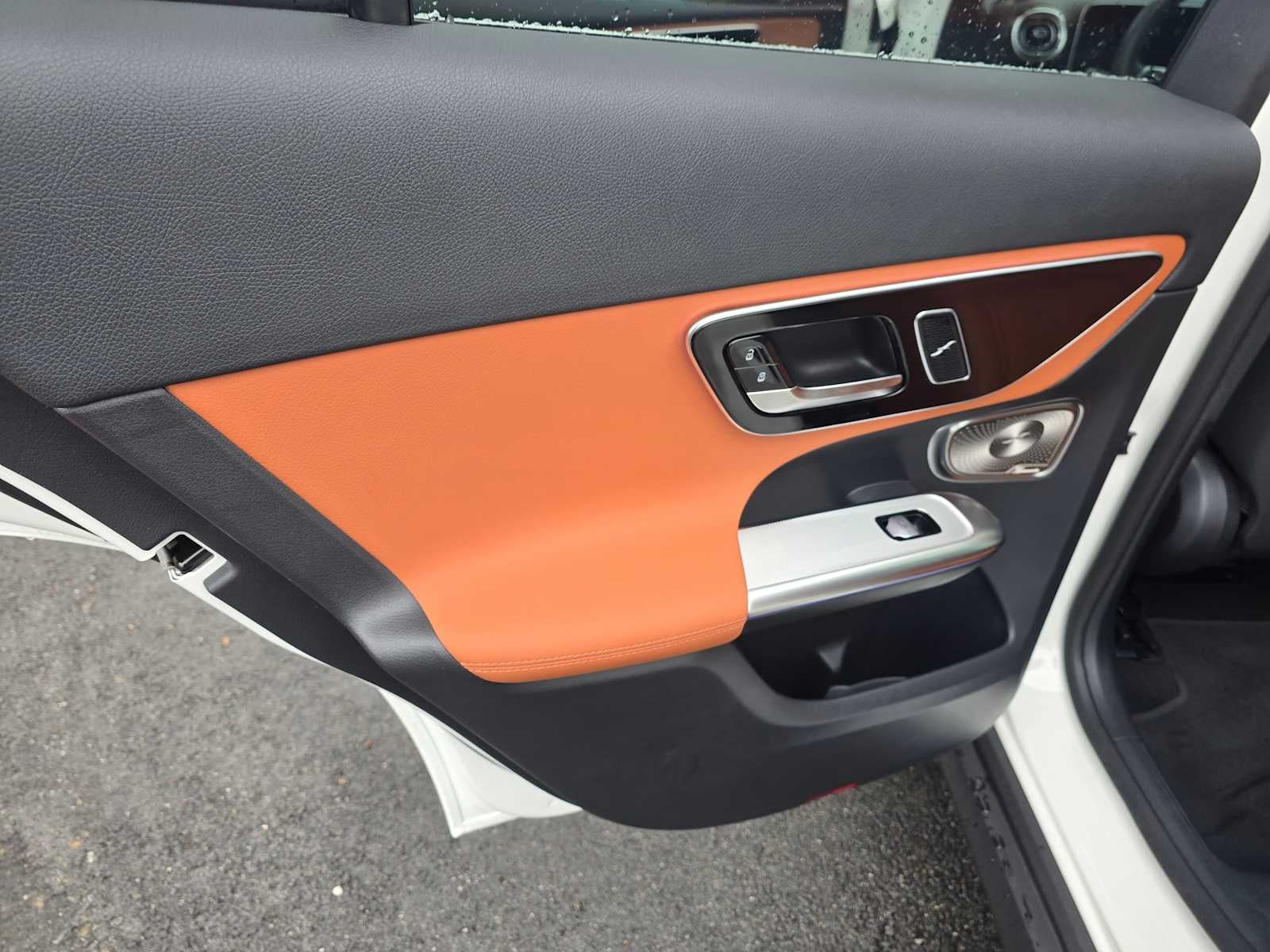 2026 Mercedes-Benz GLC 300 SUV