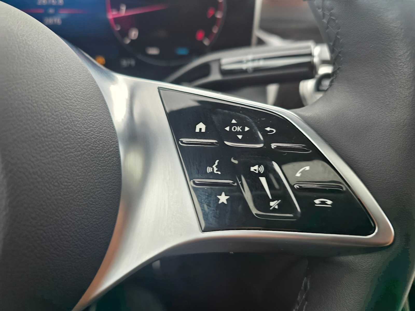 2026 Mercedes-Benz GLC 300 SUV