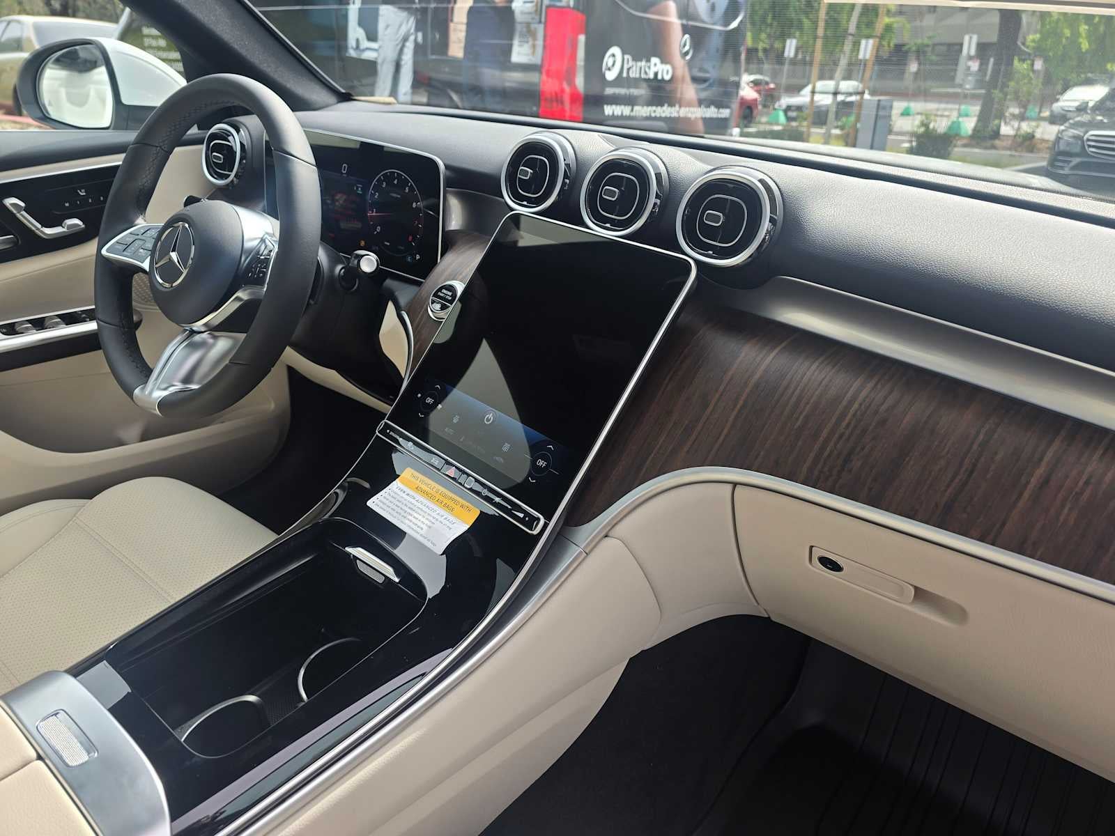 2026 Mercedes-Benz GLC 300 GLC 300