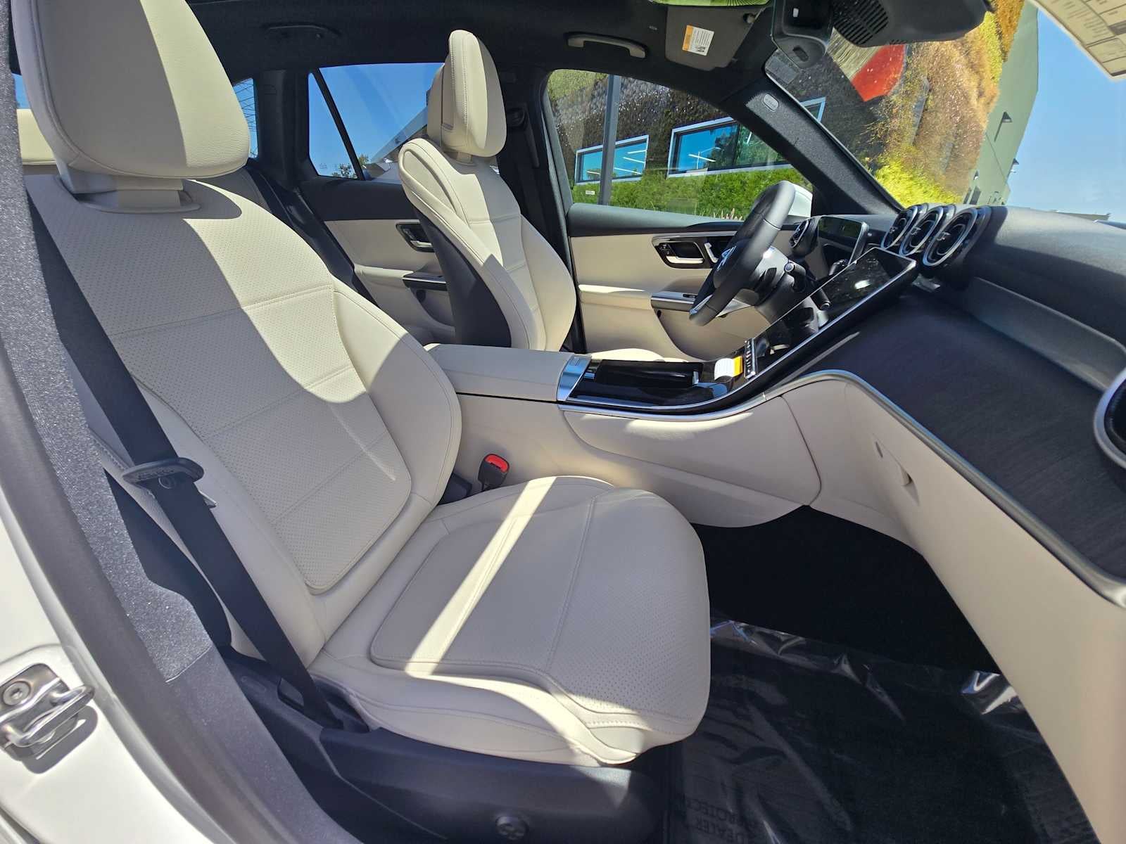2026 Mercedes-Benz GLC 300 SUV