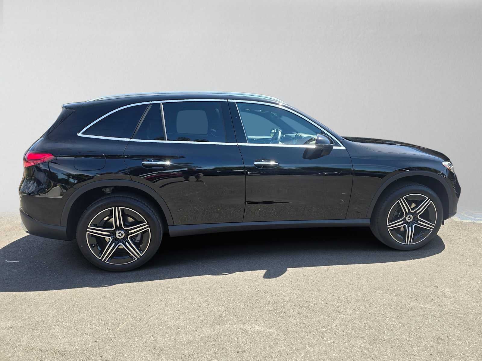 2026 Mercedes-Benz GLC 300 SUV