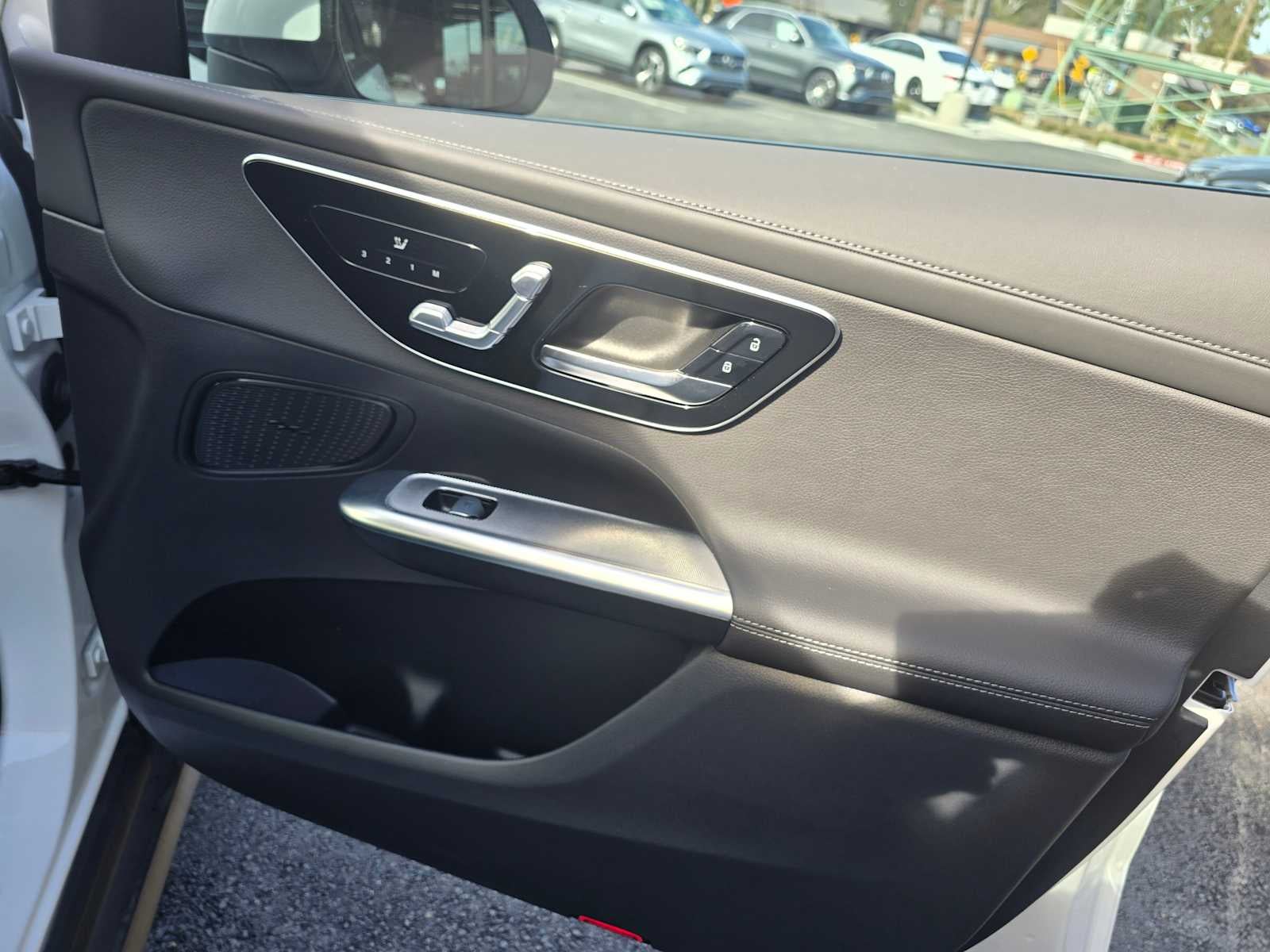 2025 Mercedes-Benz GLC GLC 300