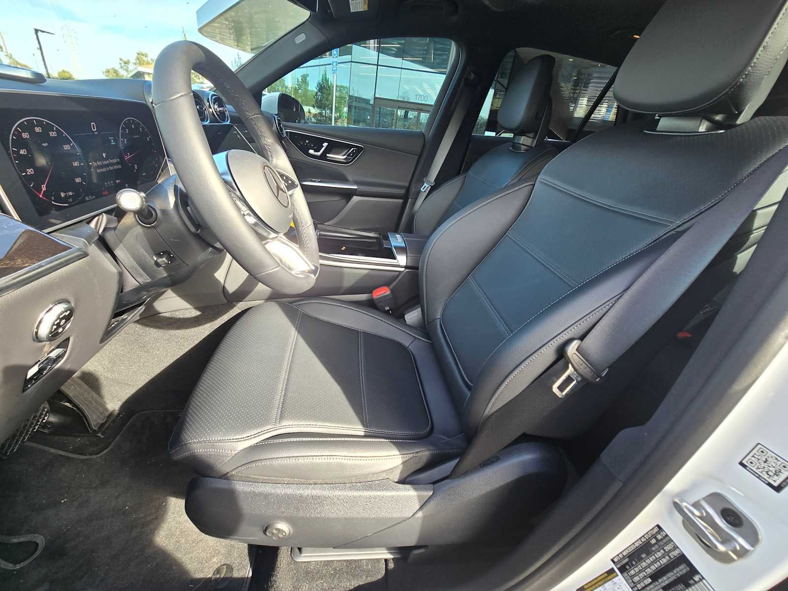 2025 Mercedes-Benz GLC GLC 300