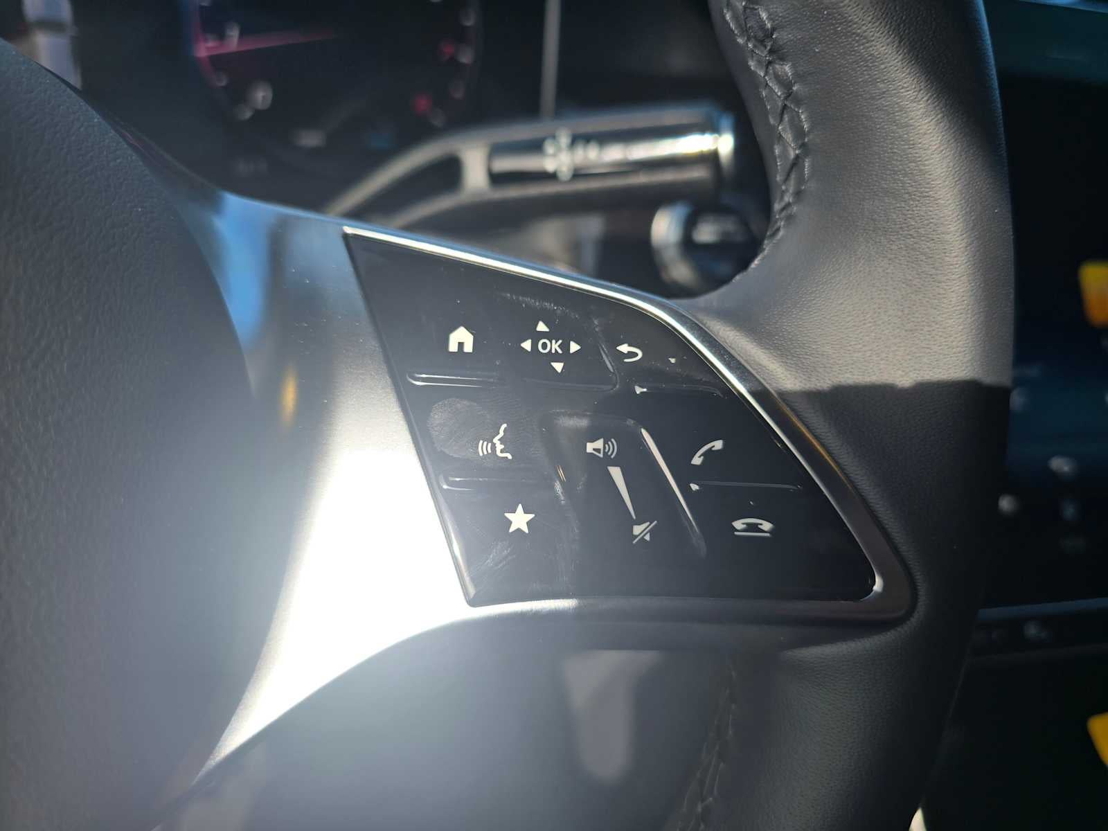 2025 Mercedes-Benz GLC GLC 300