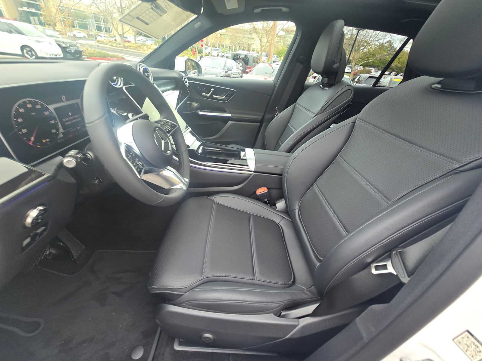 2026 Mercedes-Benz GLC 300 4MATIC® SUV