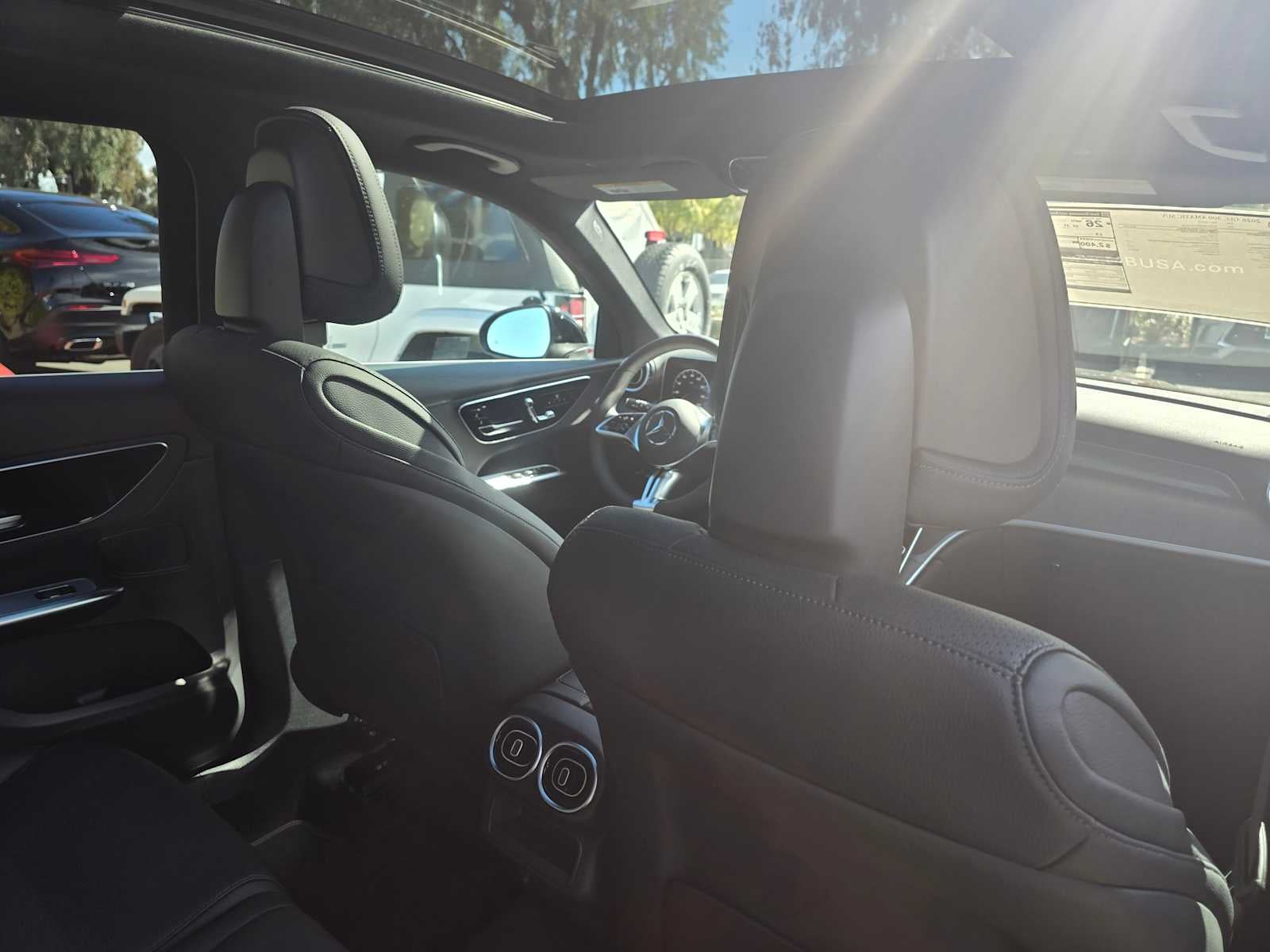 2026 Mercedes-Benz GLC 300 4MATIC® SUV