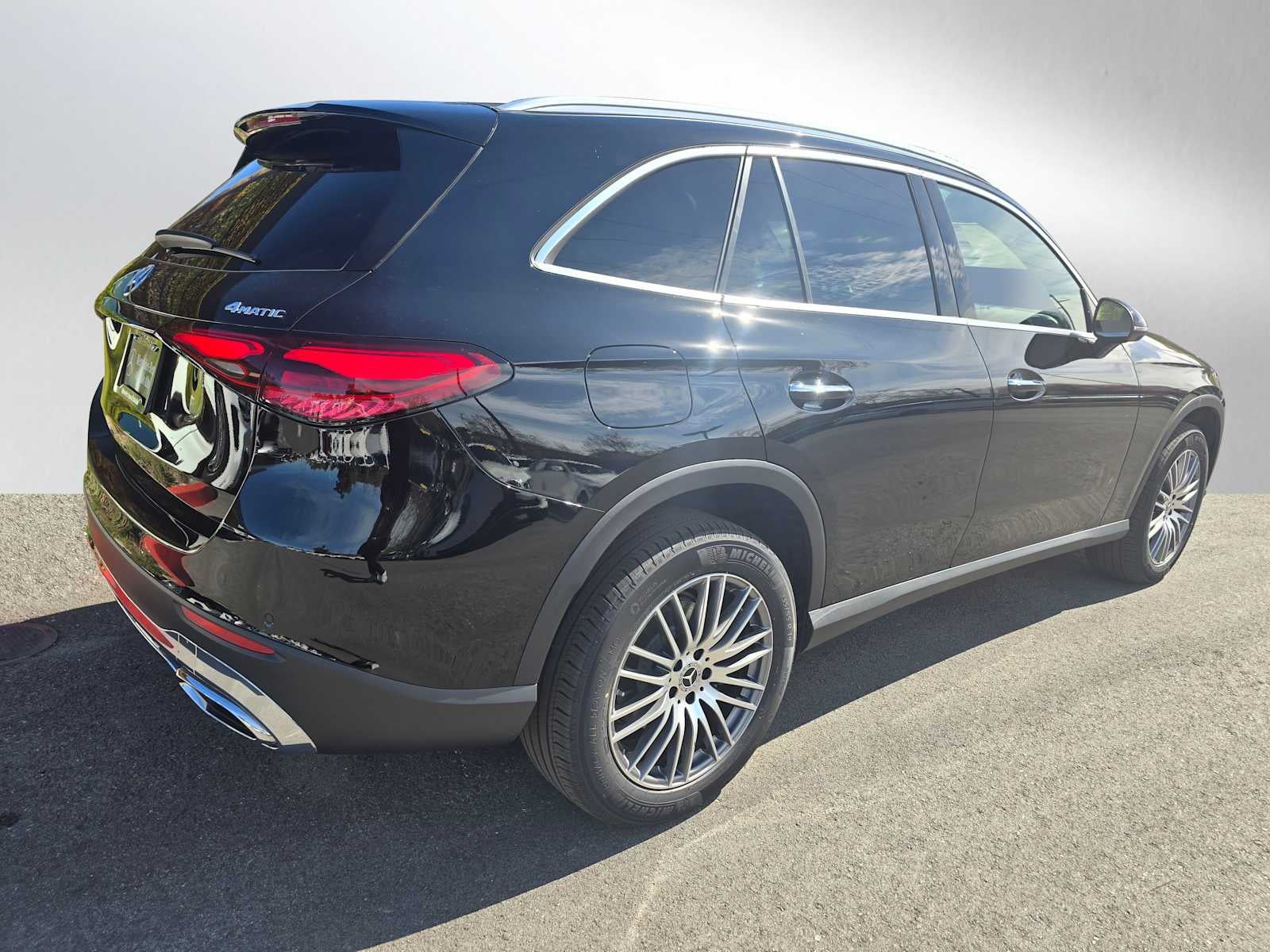 2026 Mercedes-Benz GLC 300 4MATIC® SUV