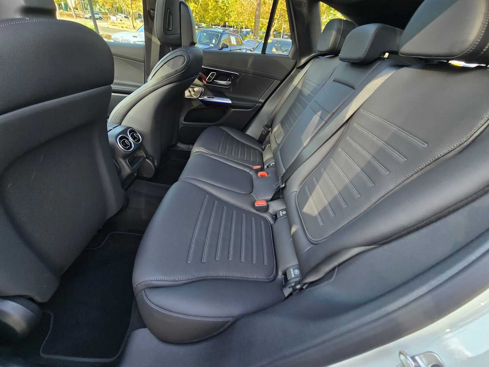 2027 Mercedes-Benz GLC 300 4MATIC® SUV