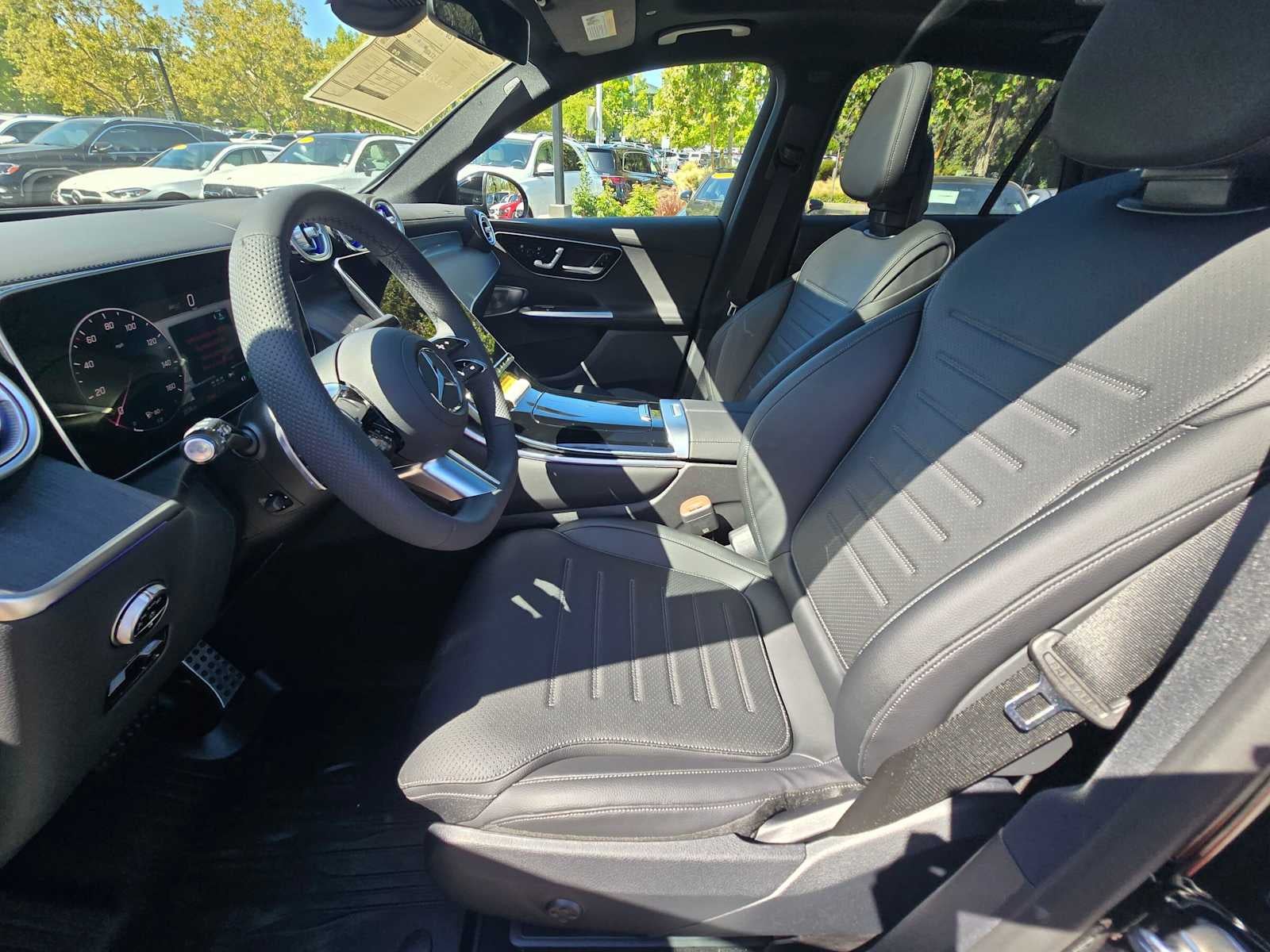 2026 Mercedes-Benz GLC 300 4MATIC® SUV