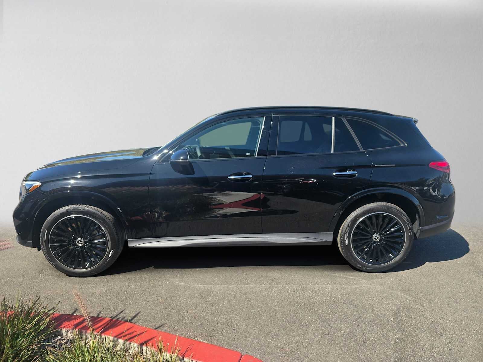 2026 Mercedes-Benz GLC 300 4MATIC® SUV