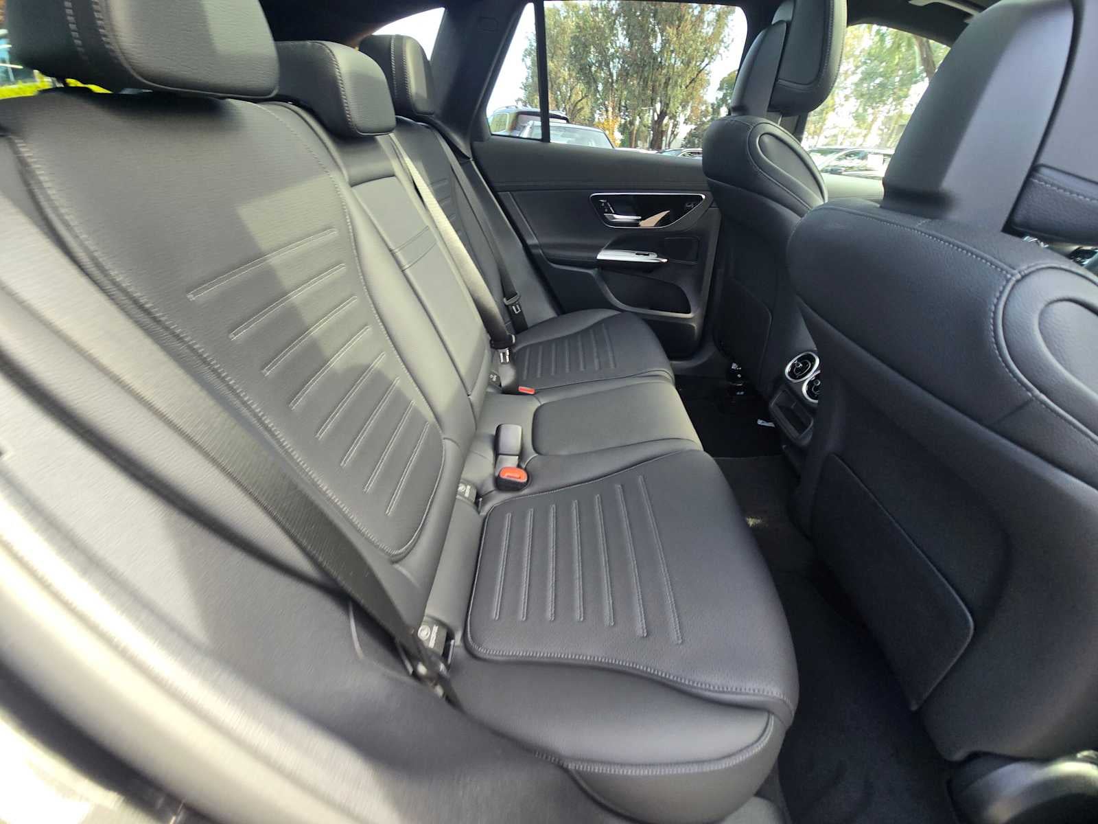 2026 Mercedes-Benz GLC 300 GLC 300