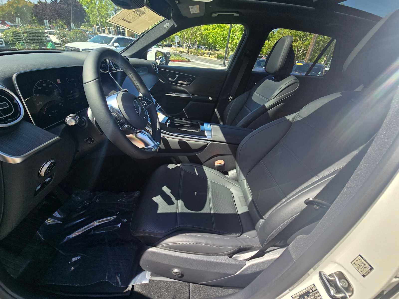 2026 Mercedes-Benz GLC 300 4MATIC® SUV