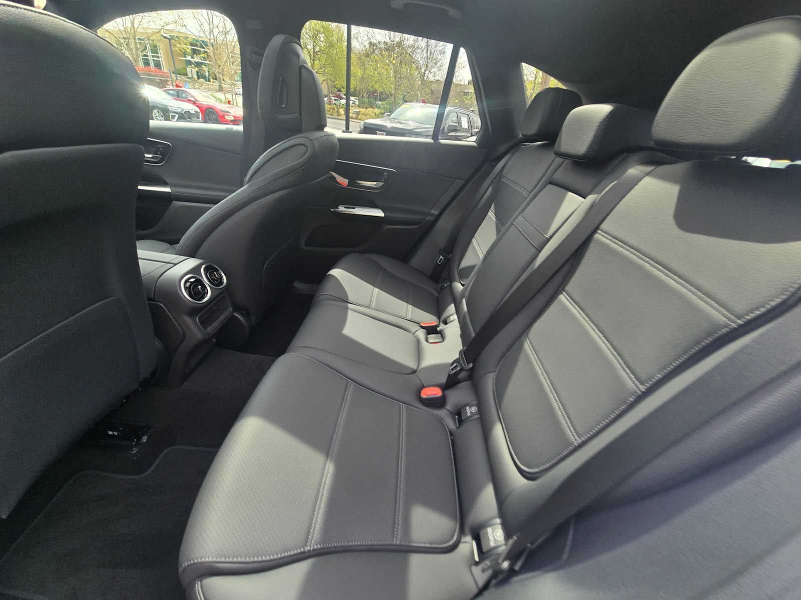 2026 Mercedes-Benz GLC 300 4MATIC® SUV