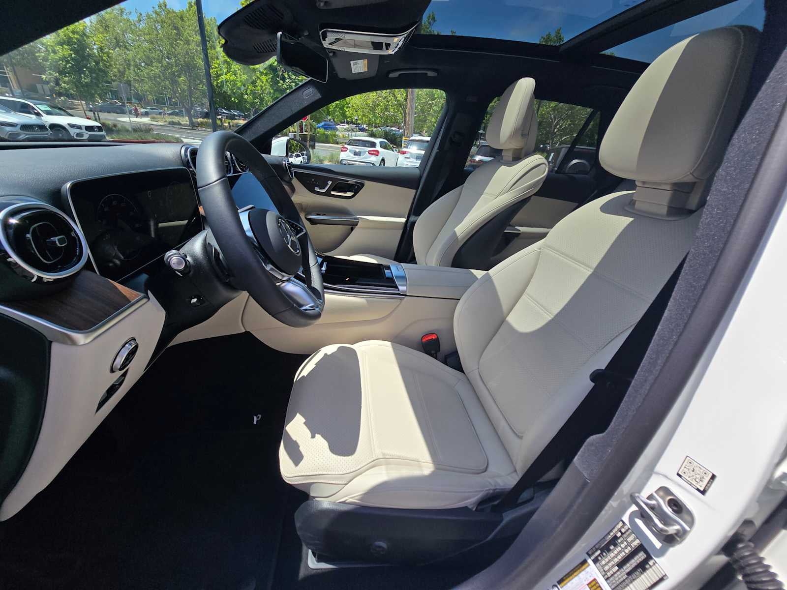 2026 Mercedes-Benz GLC 300 4MATIC® SUV