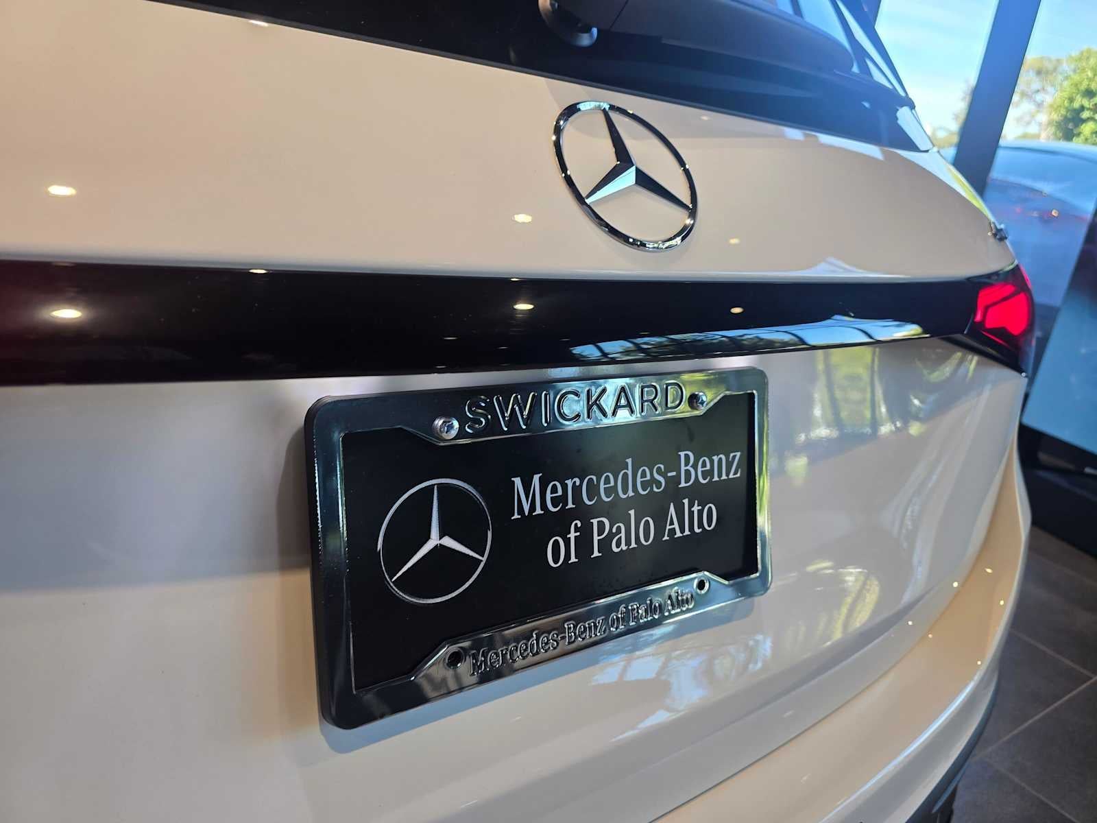 2027 Mercedes-Benz GLC 350e 4MATIC® SUV