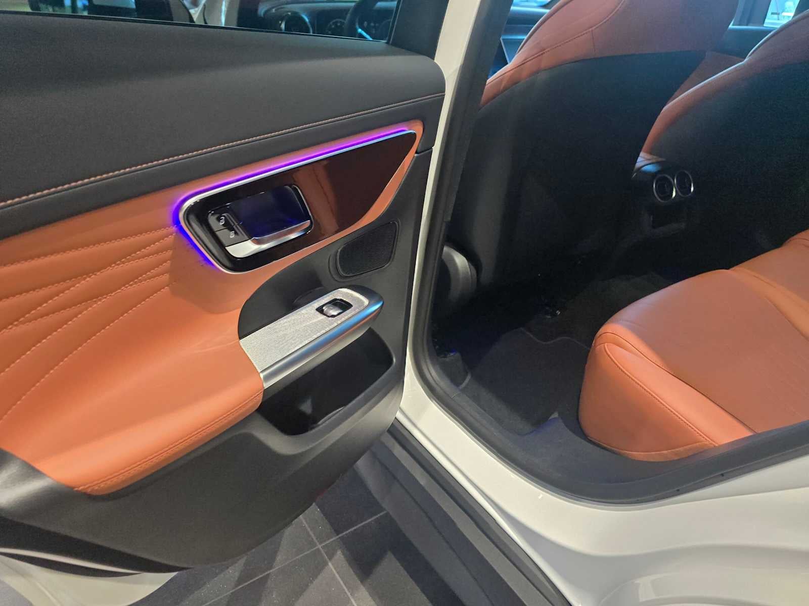 2027 Mercedes-Benz GLC 350e 4MATIC® SUV