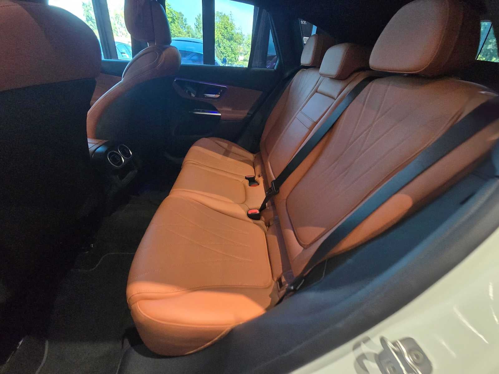 2027 Mercedes-Benz GLC 350e 4MATIC® SUV