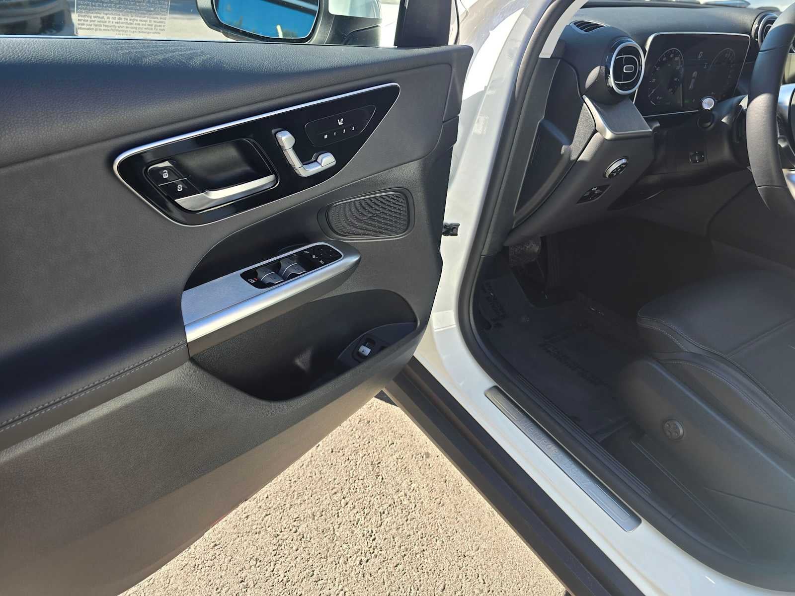 2025 Mercedes-Benz GLC 350e 4MATIC® SUV
