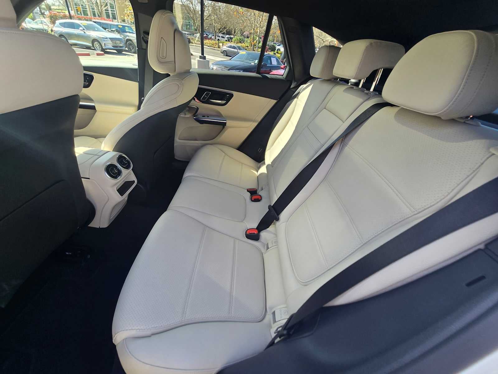 2026 Mercedes-Benz GLC 350e 4MATIC® SUV