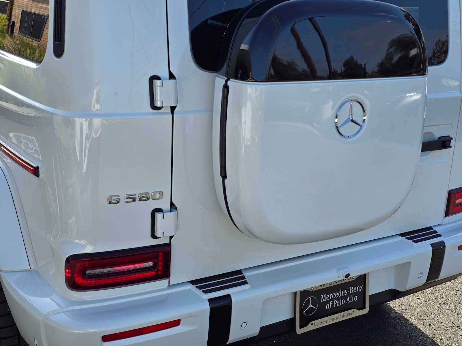 2025 Mercedes-Benz G-Class G 580e