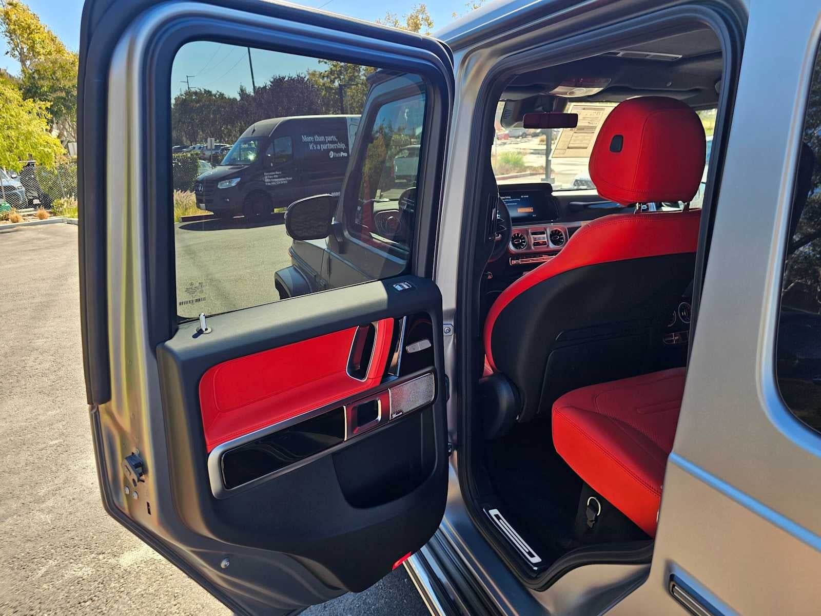 2027 Mercedes-Benz G 580e SUV