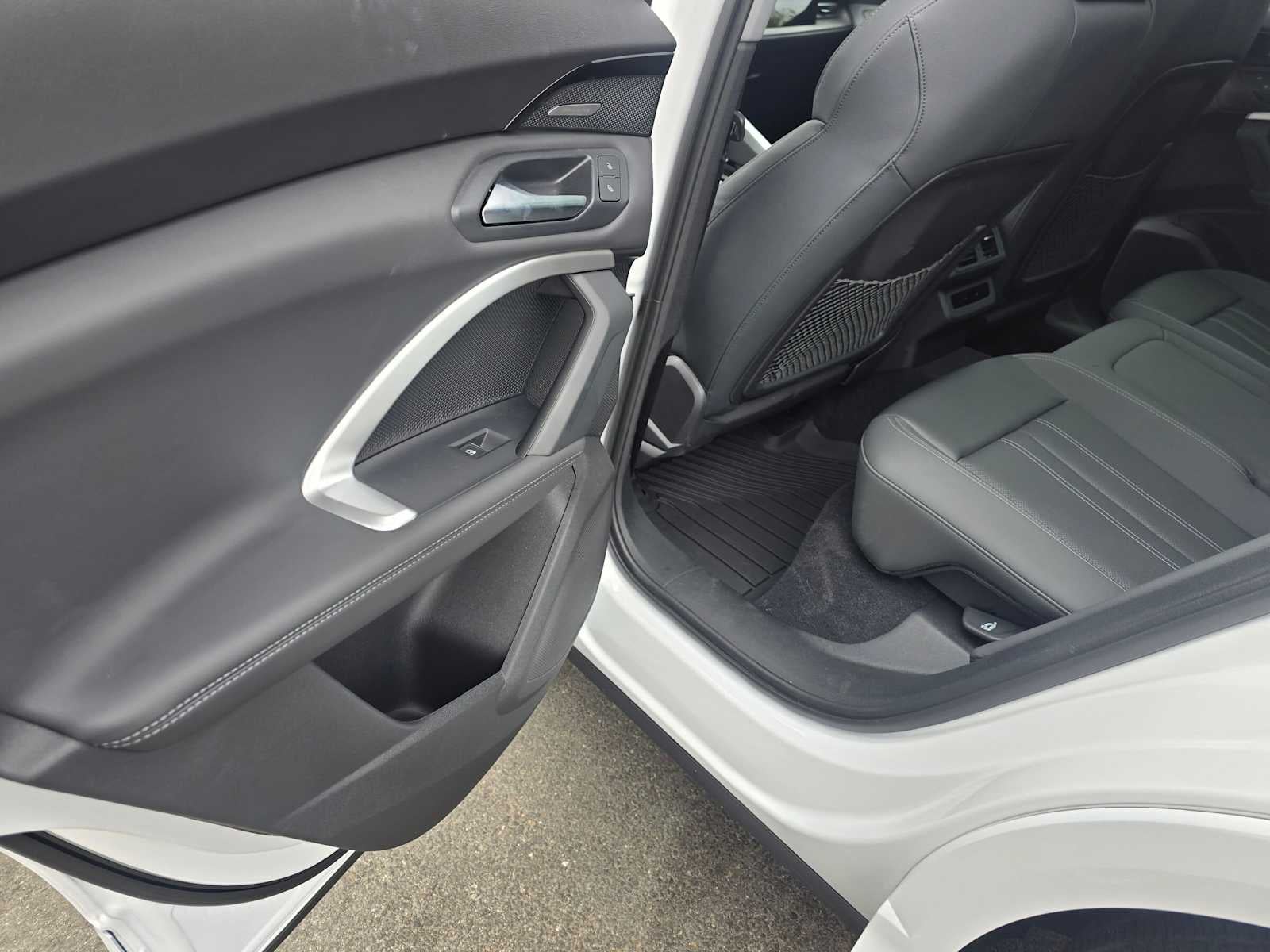 2025 Audi Q5 Premium Plus - Photo 16