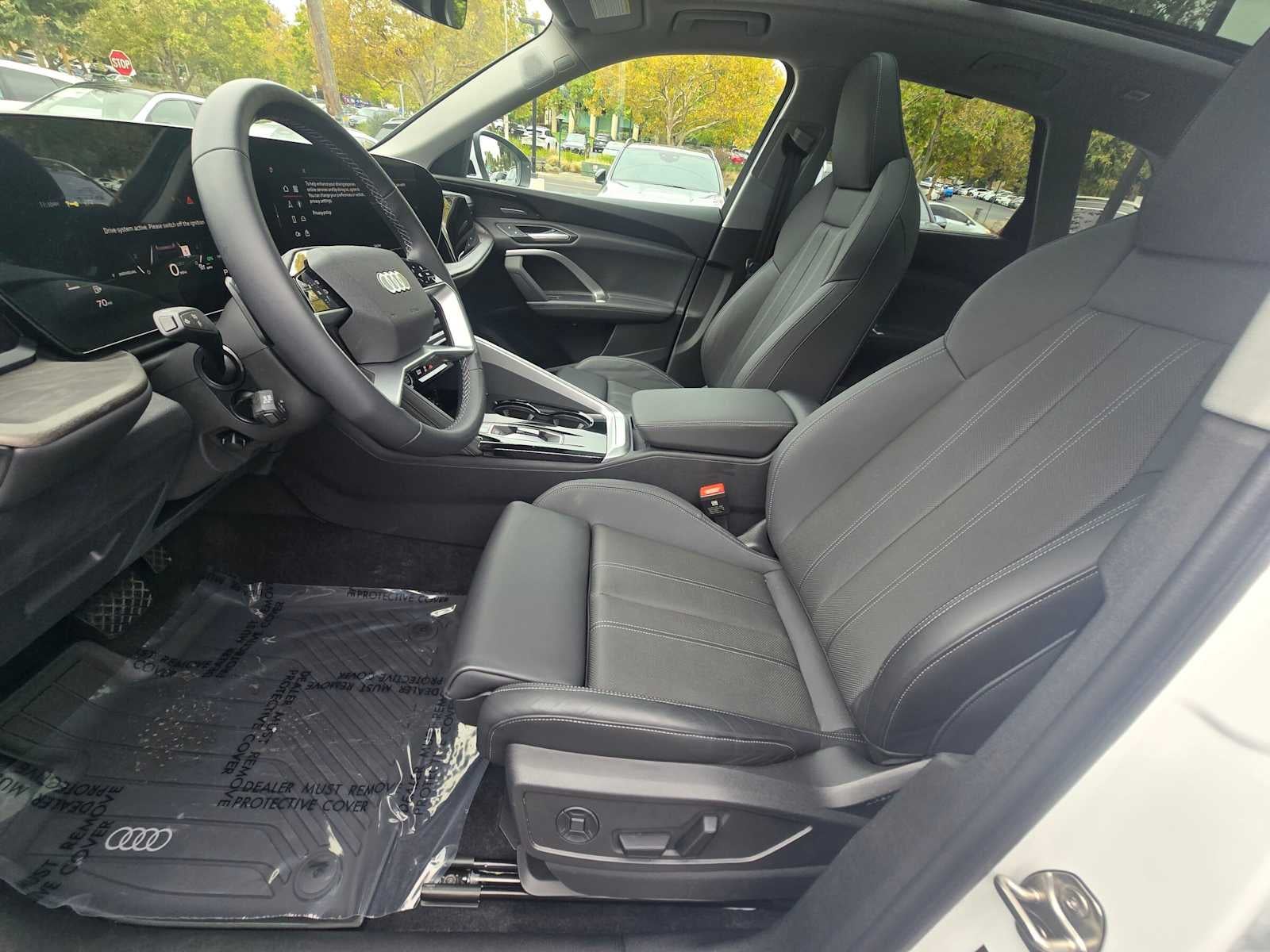 2025 Audi Q5 Premium Plus - Photo 23