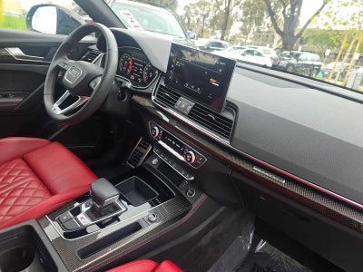 2022 Audi SQ5 Prestige