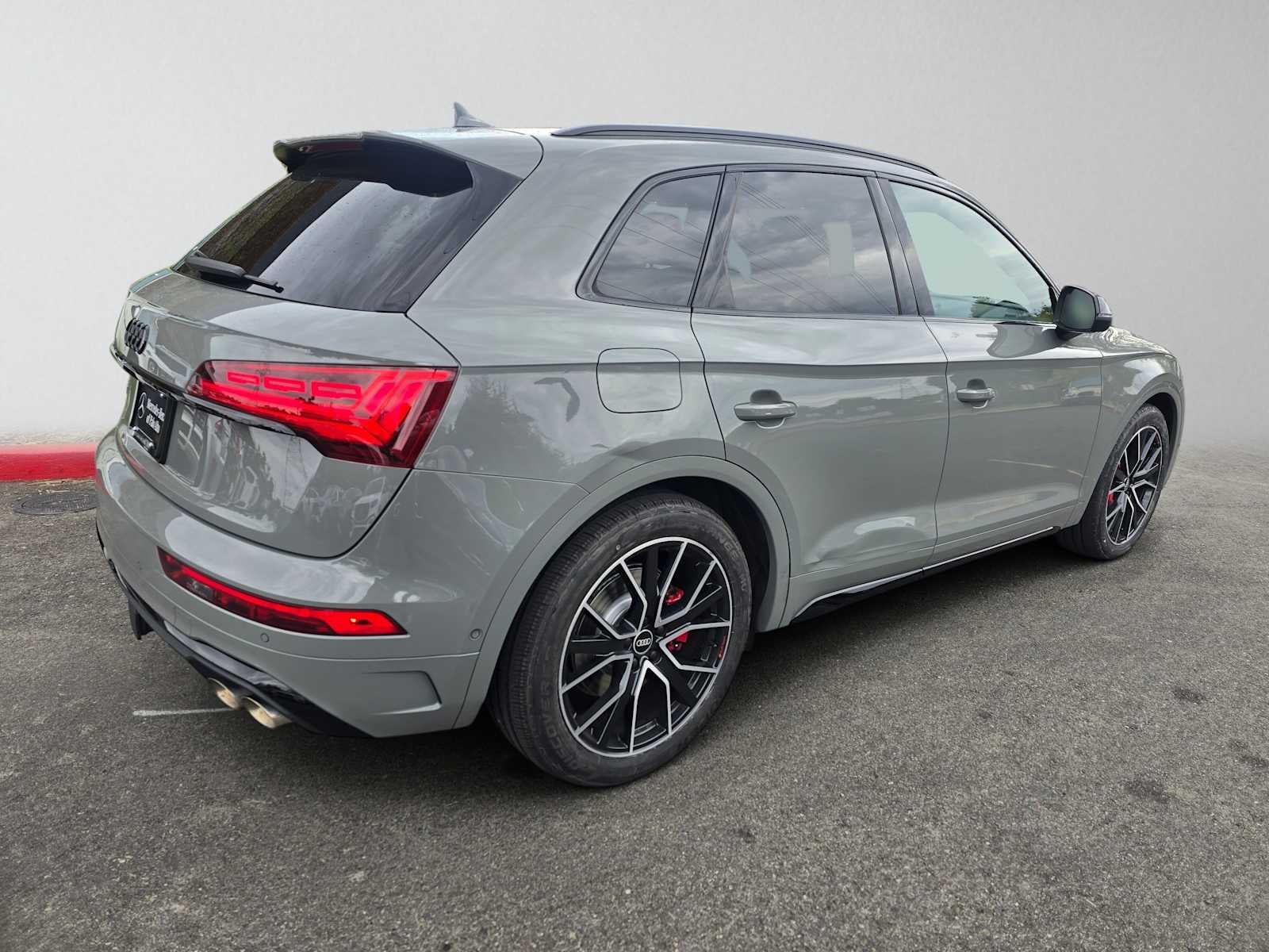 2022 Audi SQ5 Prestige
