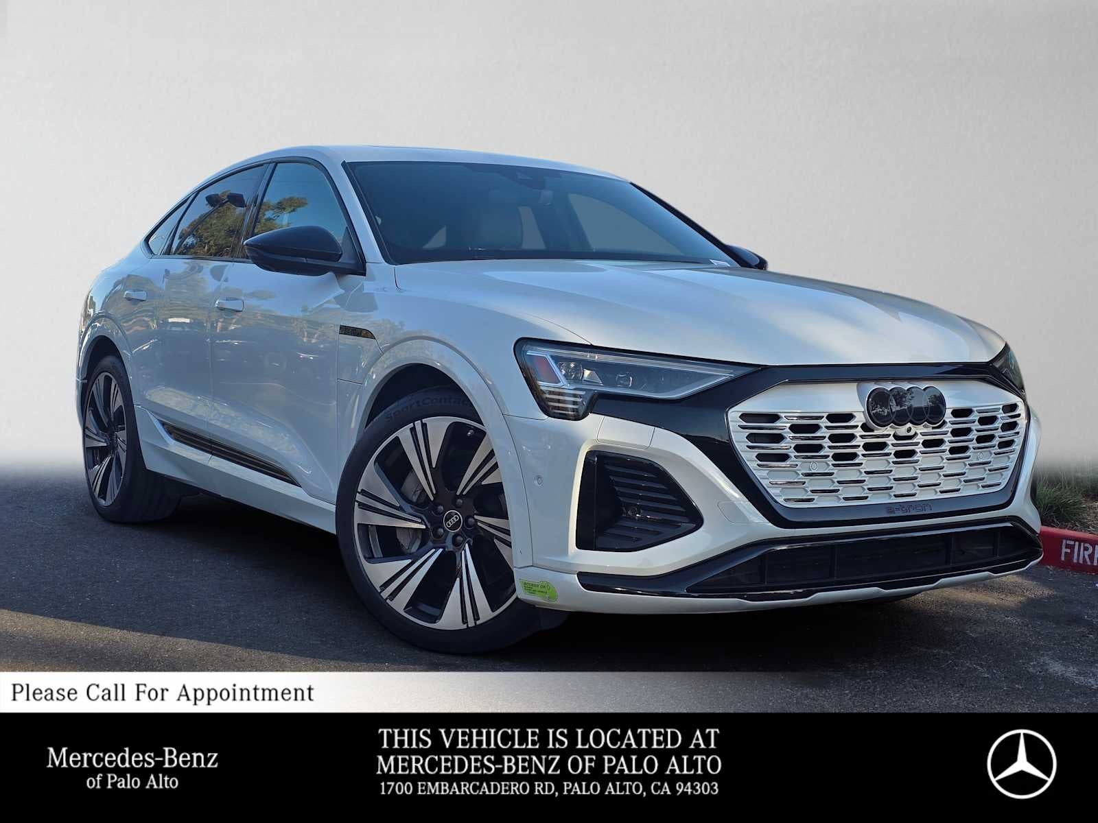 2024 Audi Q8 Sportback e-tron Prestige