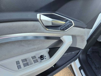 2024 Audi Q8 e-tron Sportback S line Prestige