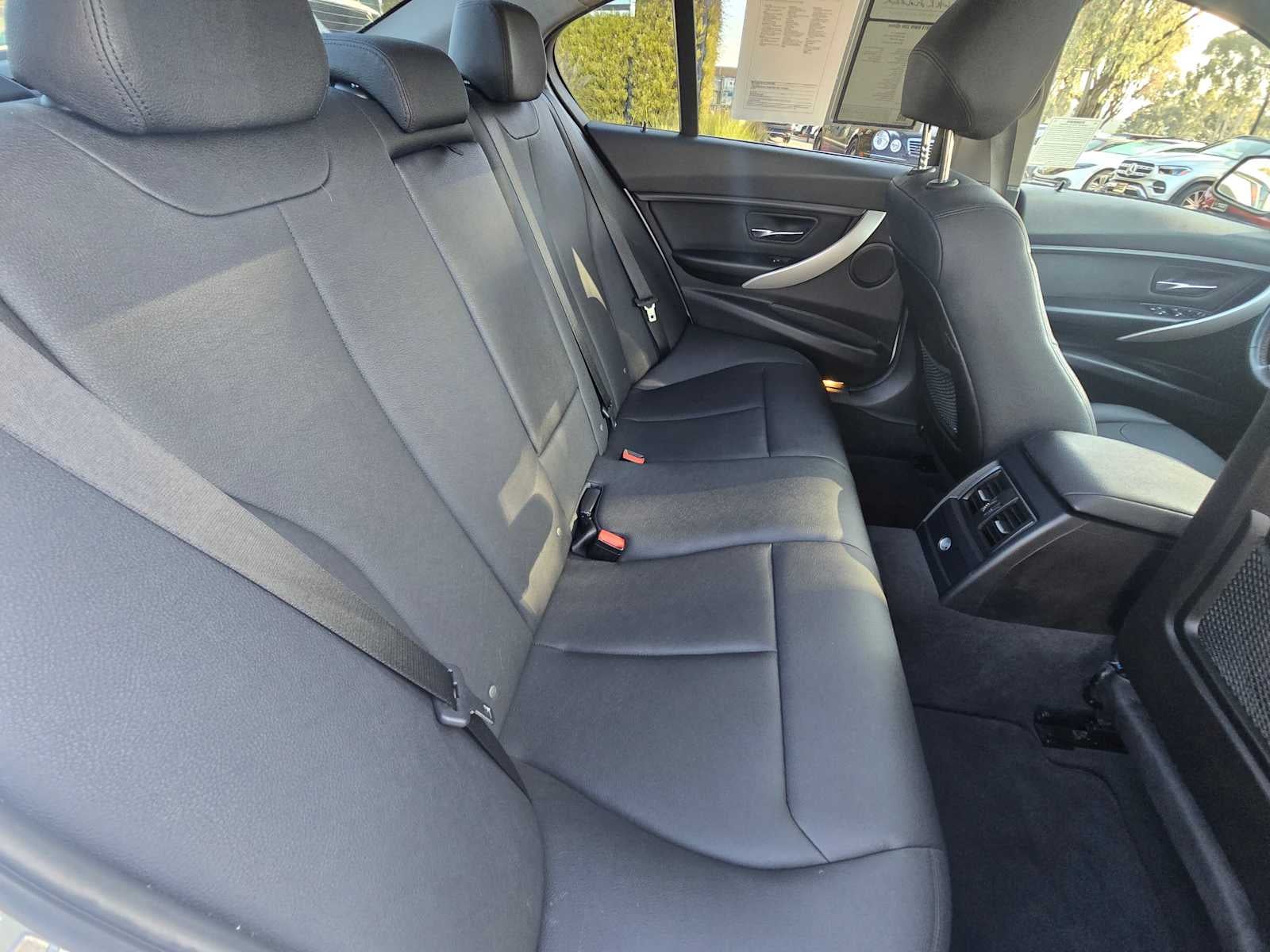 2018 BMW 320i xDrive 320i xDrive