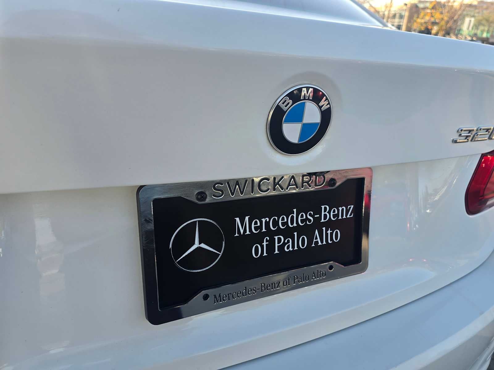 2018 BMW 320i xDrive 320i xDrive