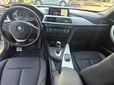 2018 BMW 320i xDrive 320i xDrive