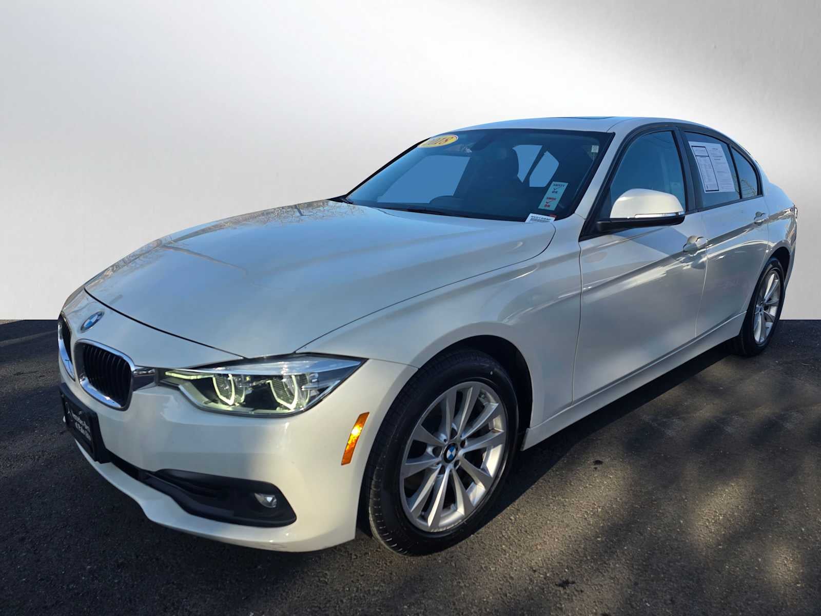 2018 BMW 320i xDrive 320i xDrive