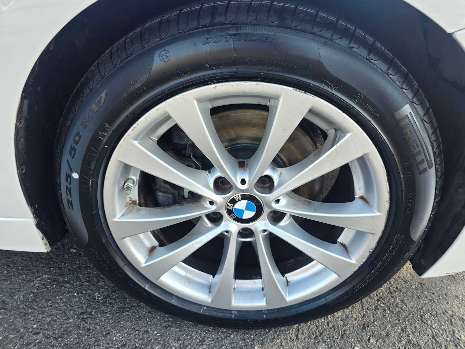2018 BMW 320i xDrive 320i xDrive