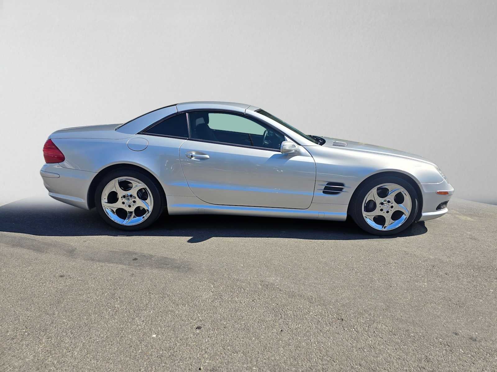 2005 Mercedes-Benz SL500 2dr Roadster