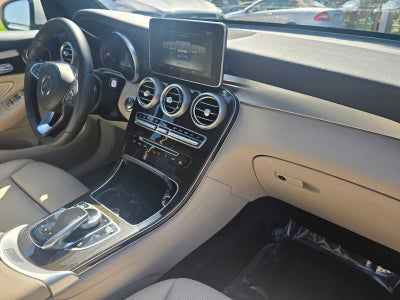 2018 Mercedes-Benz GLC 300 SUV