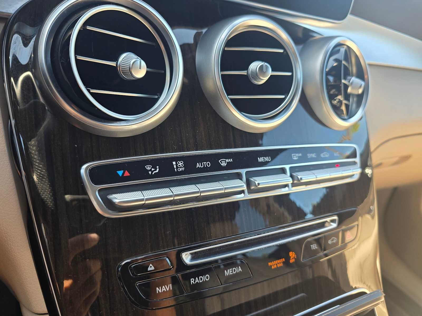 2018 Mercedes-Benz GLC 300 SUV