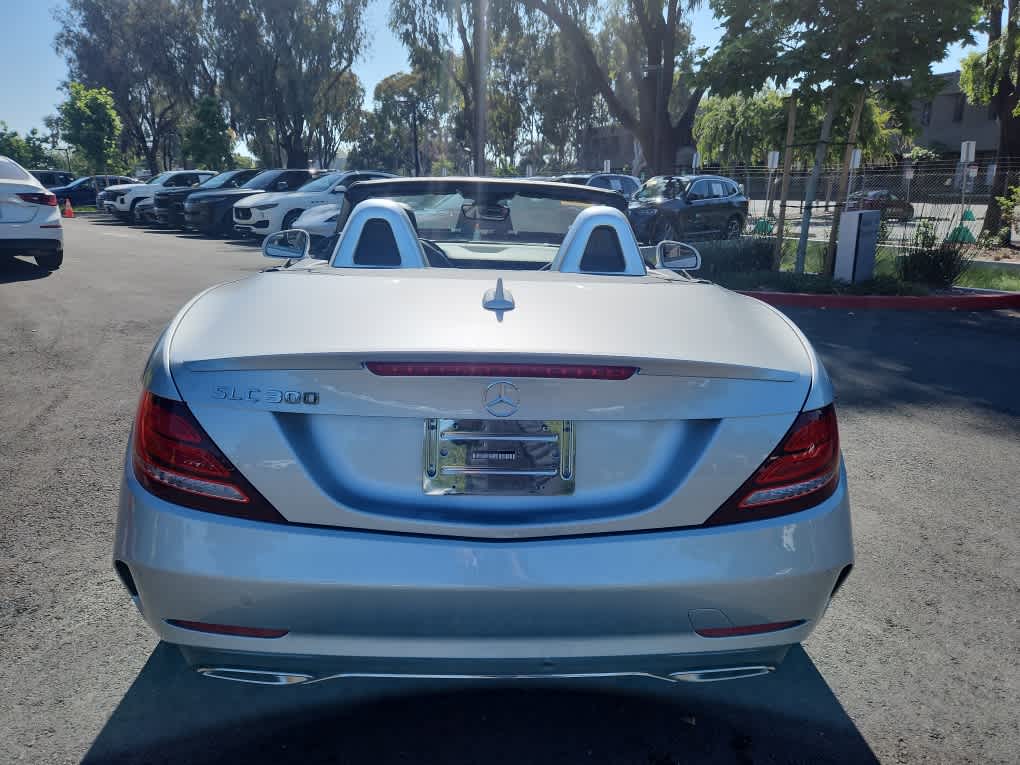 2017 Mercedes-Benz SLC 300 Roadster