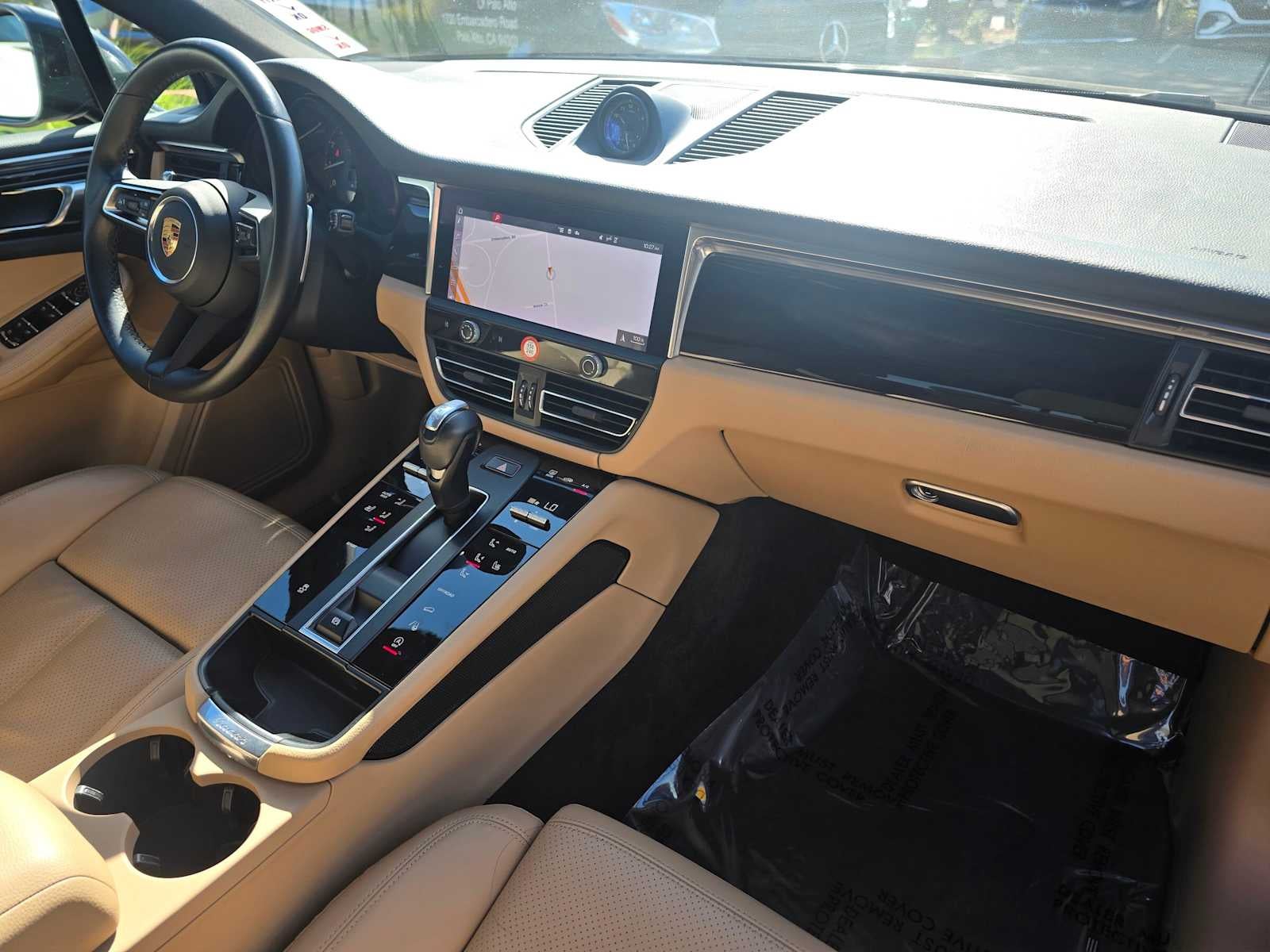 2022 Porsche Macan AWD