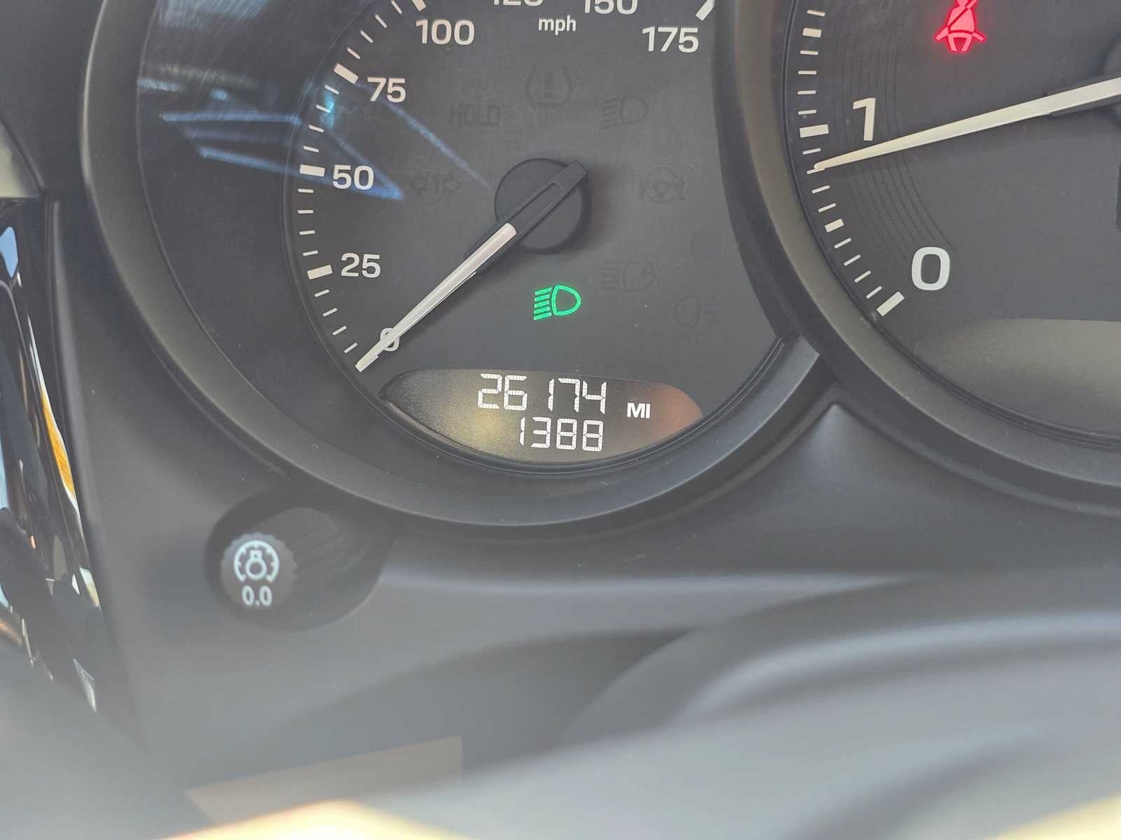 2022 Porsche Macan AWD