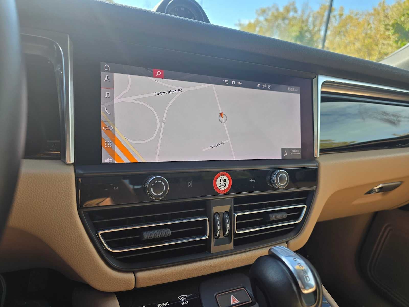 2022 Porsche Macan AWD