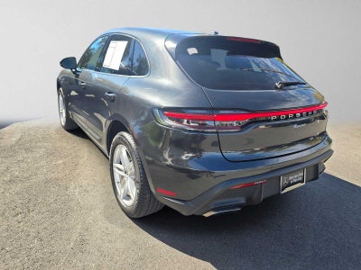 2022 Porsche Macan AWD